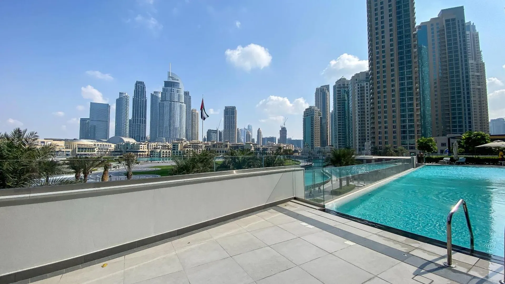 Brand New 1Br Apartment Near Burj Khalifa & Dubai Mall - Allsopp & Allsopp 0*,
