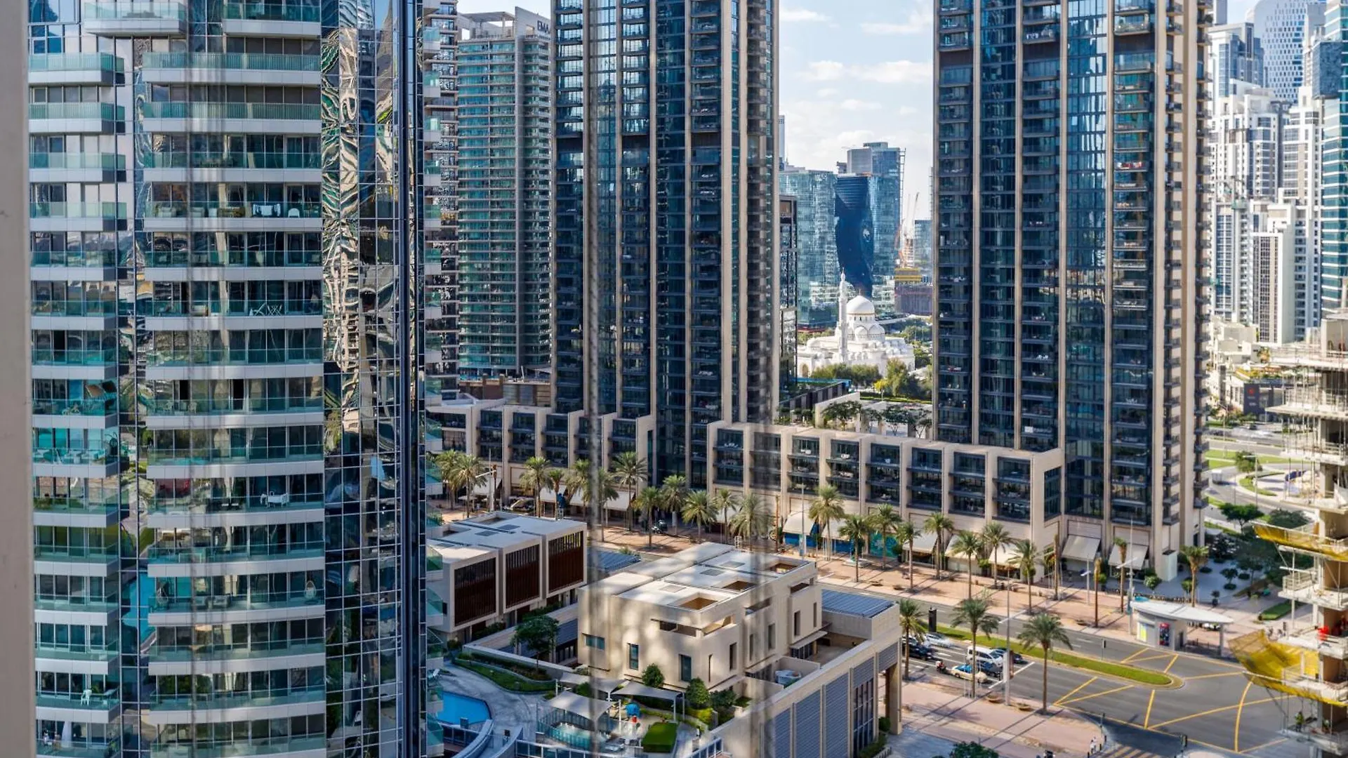 Brand New 1Br Apartment Near Burj Khalifa & Dubai Mall - Allsopp & Allsopp 0*,  United Arab Emirates