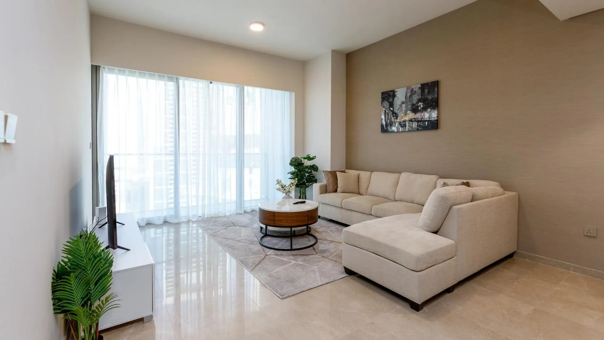 Brand New 1Br Apartment Near Burj Khalifa & Dubai Mall - Allsopp & Allsopp 0*,